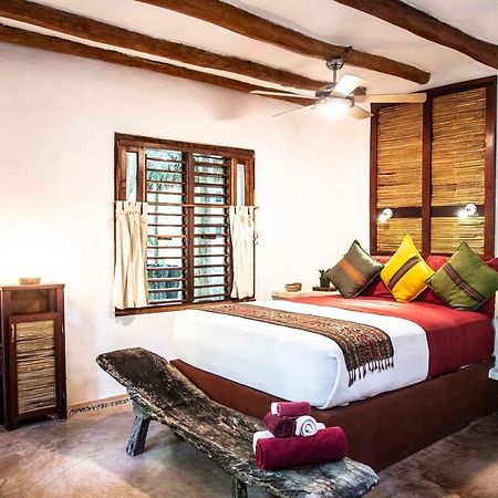 La Selva Mariposa Bed & Breakfast Tulum Exterior photo